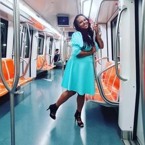 Meet your Posher, Marisa